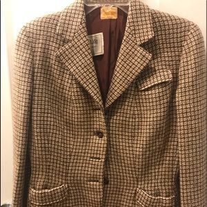 EUC Vintage Burberry Tweed Blazer